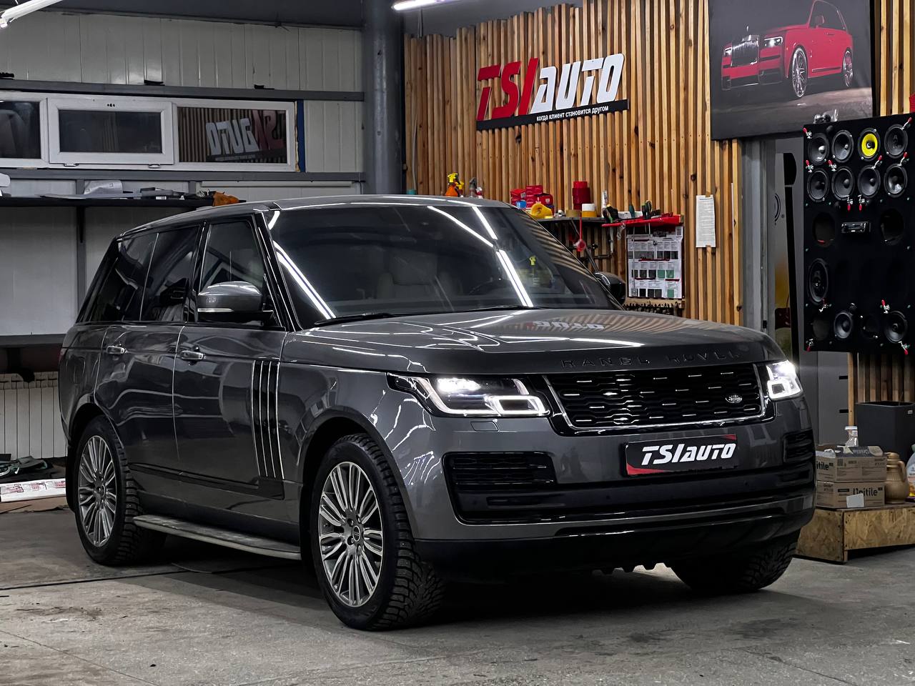Шумоизоляция Range Rover в Воронеже
